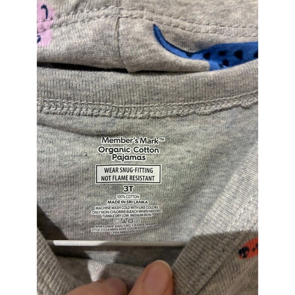 NWOT Member's Mark Gray Dogs Pajamas - 3T - Picture 3 of 3